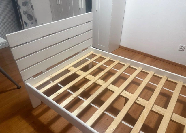predam-postel-s-rostom-140cm-big-0