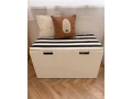 ikea-lavica-s-uloznym-priestorom-small-0