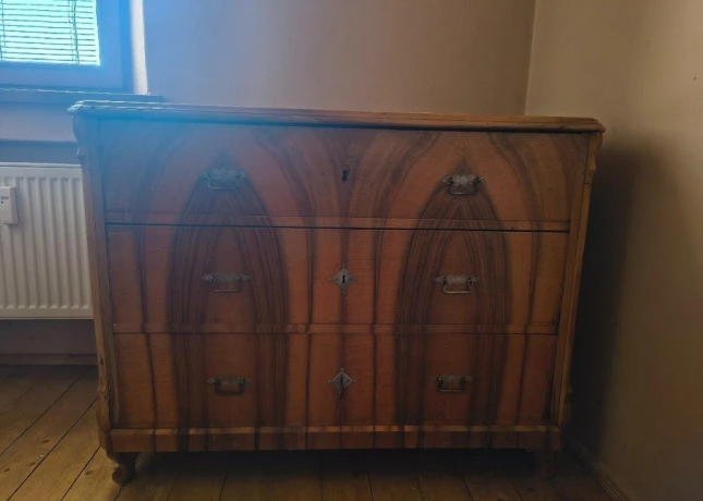 starozitna-komoda-v-style-biedermeier-big-0