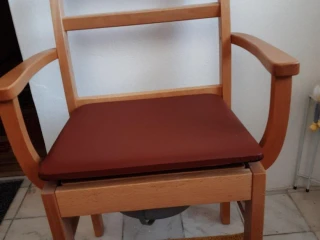 predam-toaletnu-stolicku