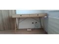 pisaci-stol-small-2