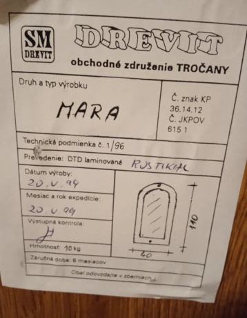 predam-velke-nastenne-zrkadlo-big-1
