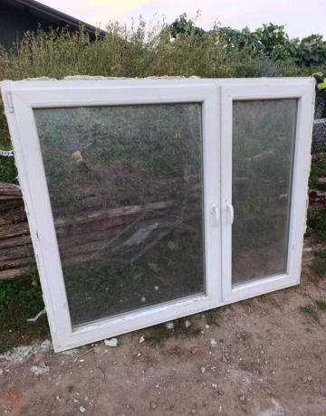 predam-plastove-okno-177-144-dvojkridlove-big-0