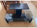 skleneny-tv-stolik-konferencny-stolik-v-ciernej-farbe-small-1
