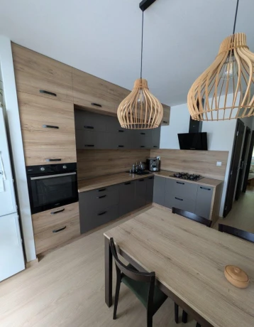 slnecny-kompletne-zrekonstruovany-3-izbovy-byt-gelnica-big-1