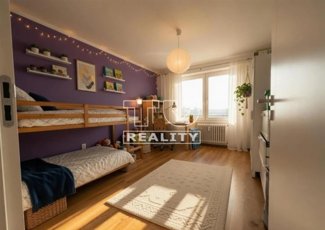 svetly-a-zariadeny-4-izbovy-byt-s-balkonom-a-pivnicou-big-3