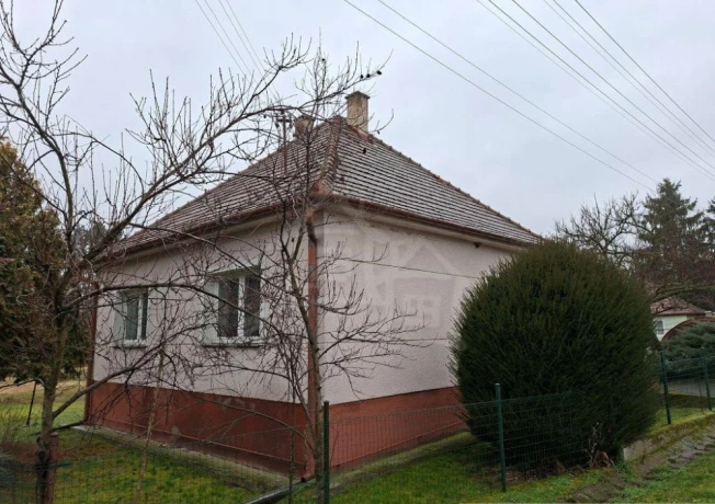 predaj-rodinneho-domu-v-obci-krtovce-pokojne-byvanie-s-v-big-1