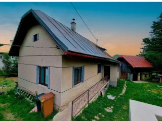 murovany-rodinny-dom-kordiky-pozemok-2396-m2