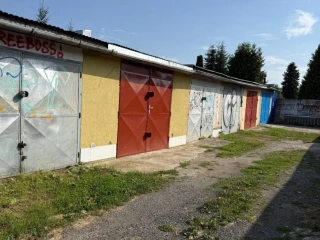 garaz-v-blizkosti-centra-mesta-sp-nova-ves