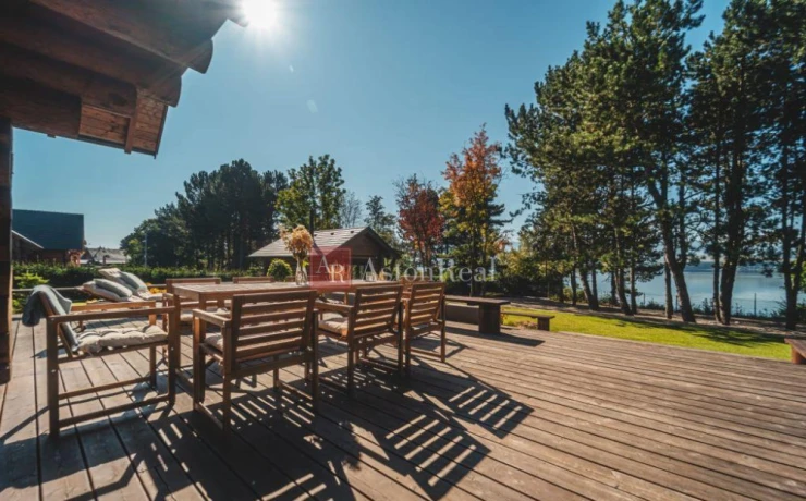 exkluzivny-zrub-pri-liptovskej-mare-sukromny-wellness-retr-big-2
