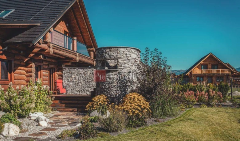 exkluzivny-zrub-pri-liptovskej-mare-sukromny-wellness-retr-big-0