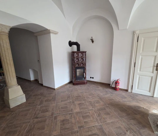 prenajom-komercne-priestory-o-rozlohe-137m2-presov-big-2