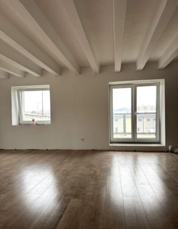 na-predaj-nebytovy-priestor-s-balkonom-6242m2-na-1-posch-big-1