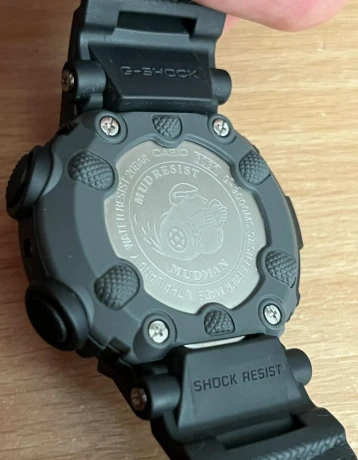 predam-hodinky-casio-g-shock-mudman-big-2