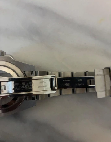 rolex-submariner-big-1