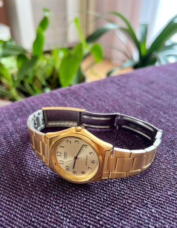 hodinky-casio-quartz-japan-model-mtp-1130-dr-big-1