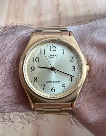 hodinky-casio-quartz-japan-model-mtp-1130-dr-big-0