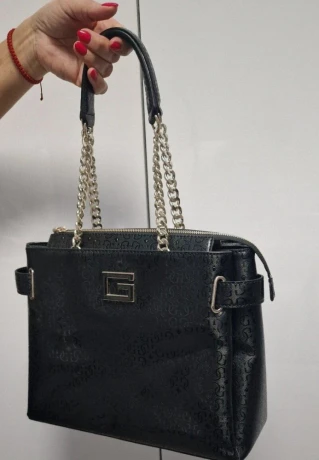 guess-kabelka-cierna-big-0