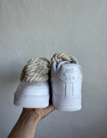 nike-airforce-with-chunky-laces-viac-farieb-big-2