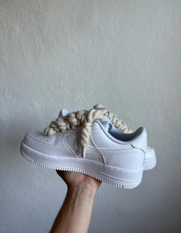 nike-airforce-with-chunky-laces-viac-farieb-big-1