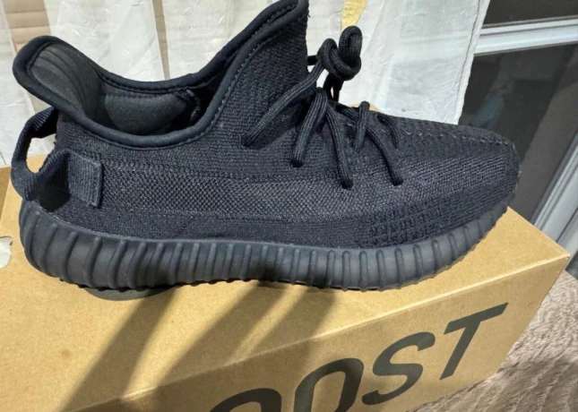 yeezy-big-0