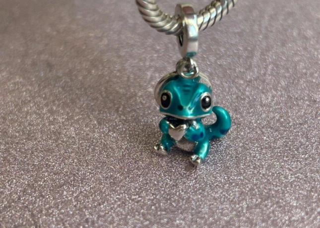 chameleon-big-0