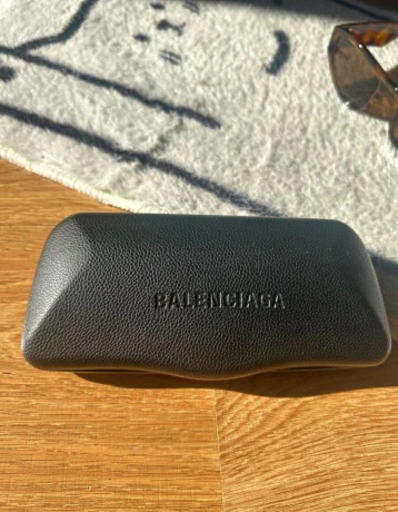 balenciaga-leopardie-okuliare-real-big-1