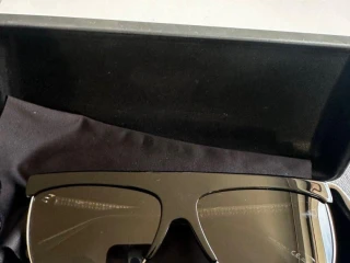nove-okuliare-givenchy