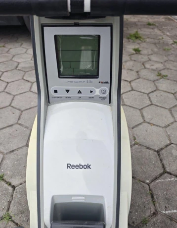 reebok-i-rower-25e-veslovaci-trenazer-big-3