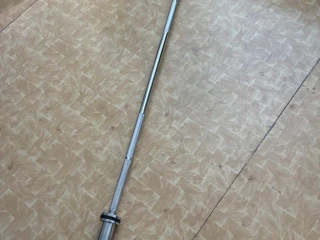 olympijska-tyc-200-cm-loziskova-300-kg-stav-ako-nova