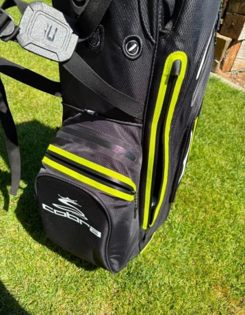 predam-takmer-nepouzity-golf-stand-bag-cobra-big-3