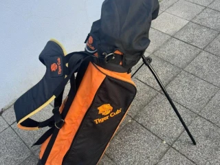 predam-detsky-golfoby-bag-s-troma-palicami-pre-lavaka