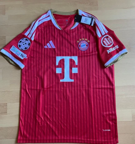 bayern-mnichov-kane-9-dres-2627-liga-majstrov-l-big-2
