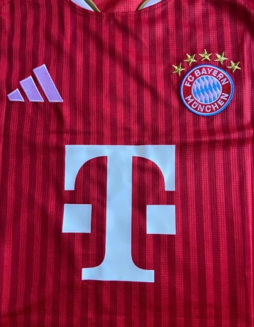 bayern-mnichov-kane-9-dres-2627-liga-majstrov-l-big-3