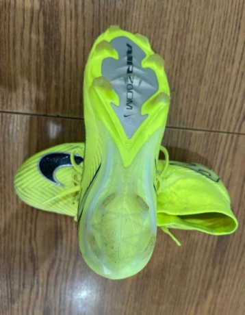 predam-nike-kopacky-big-2