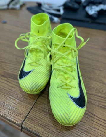 predam-nike-kopacky-big-0