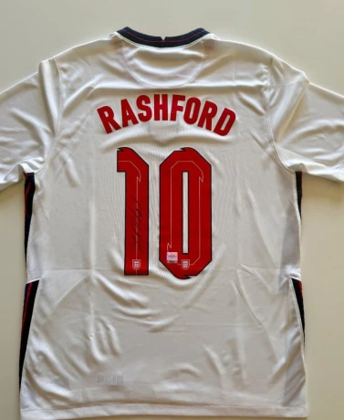 podpisany-futbalovy-dres-marcus-rashford-big-0