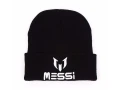 messi-ciapka-zimna-small-0