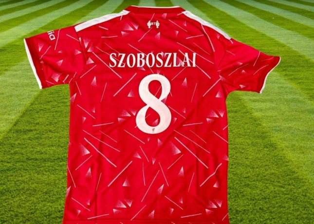 szobozslai-detsky-dres-liverpool-fc-2627-home-big-2