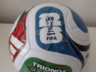lopta-adidas-trionda