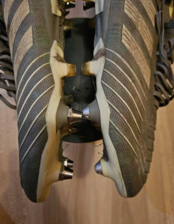 predam-nahradne-koliky-na-adidas-kopacky-big-1