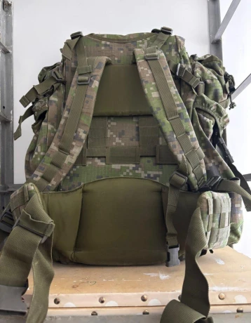 predam-vojensky-batoh-65l-big-0
