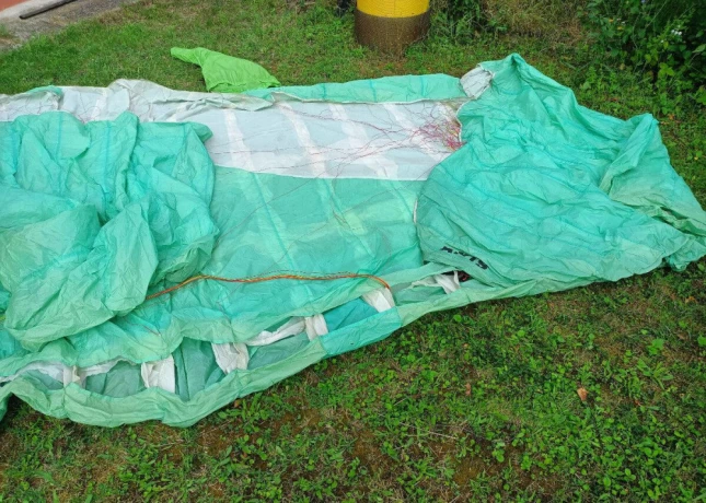 predam-padaky-axis-paragliding-big-2