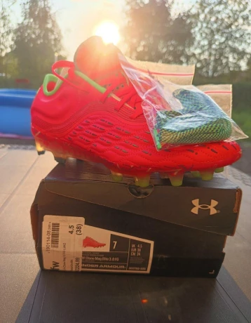 detske-kopacky-under-armour-vel38-big-3