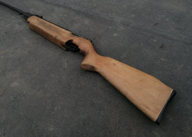 predam-vzduchovka-slavia-631-model-77-big-4