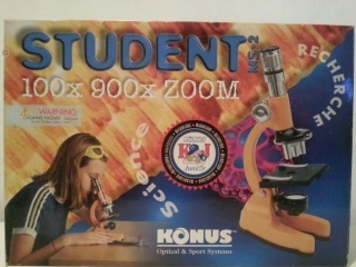 studentsky-mikroskop