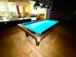 na-predaj-biliardove-a-snookerove-stoly-s-osvetlenim