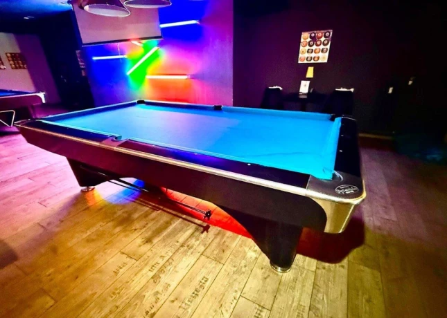 na-predaj-biliardove-a-snookerove-stoly-s-osvetlenim-big-2