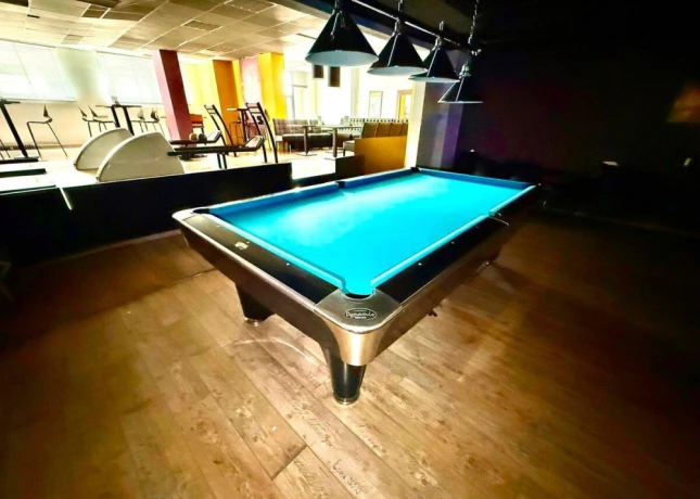 na-predaj-biliardove-a-snookerove-stoly-s-osvetlenim-big-0