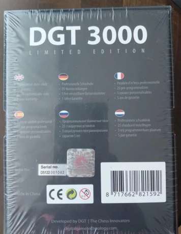 dgt-3000-limited-edition-profesionalne-sachove-hodiny-big-1